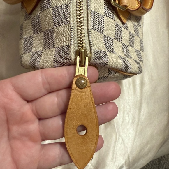 Louis Vuitton Damier Azur Handbag - Picture 16 of 16